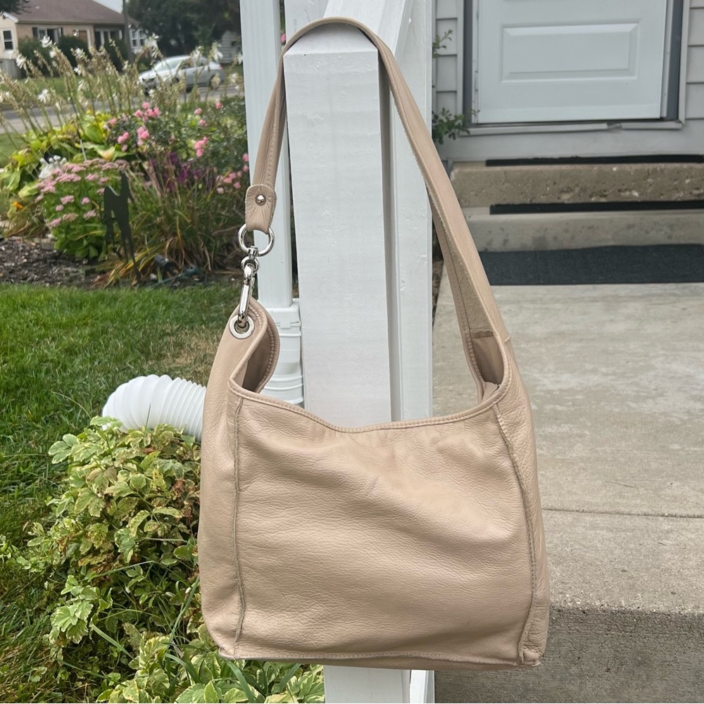 Innue Pebbled Leather Hobo Bag Tan Good Condition